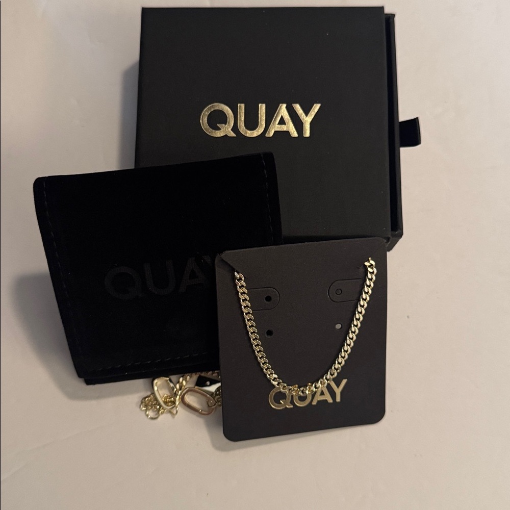 Quay Small Curb Necklace 17” W/2” Extender gold plated